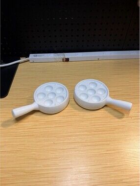 2 Le Cordon Bleu Porcelain Escargot Baking Dishes *
